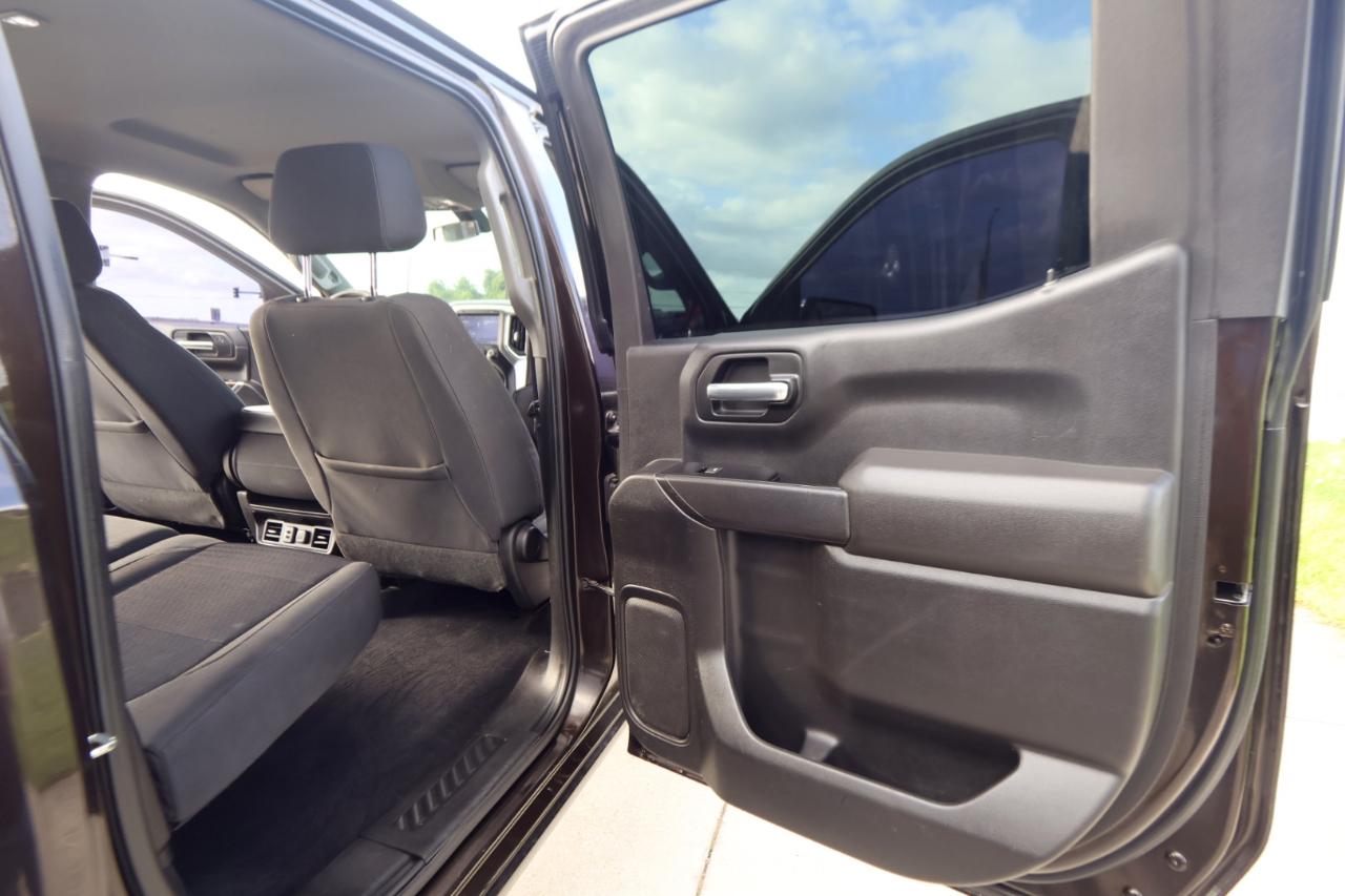 Chevrolet Silverado 1500 4WD Crew Cab 147" LT 2019