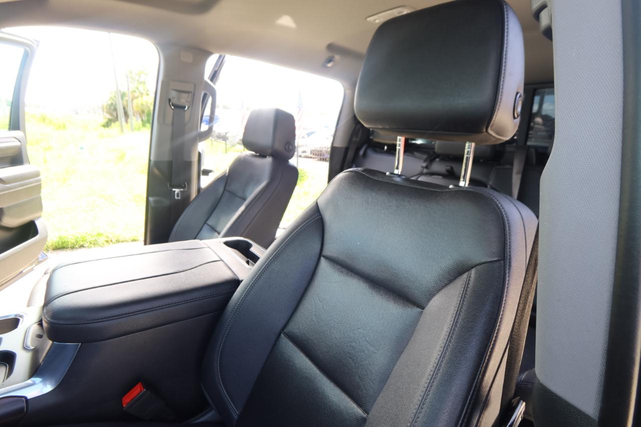 GMC Sierra 1500 4WD Crew Cab 147" SLT 2023