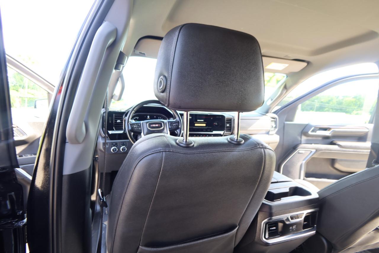 GMC Sierra 1500 4WD Crew Cab 147" SLT 2023