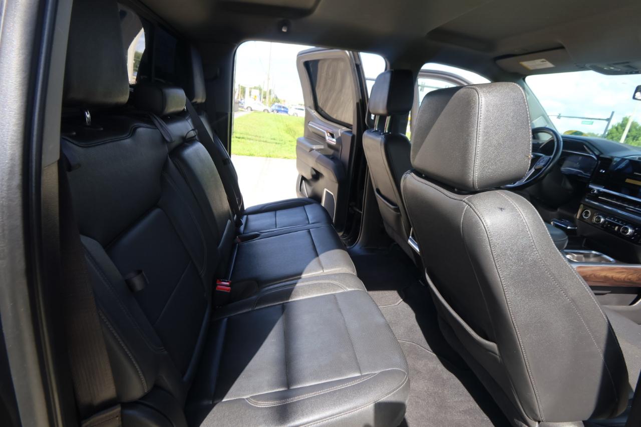 GMC Sierra 1500 4WD Crew Cab 147" SLT 2023