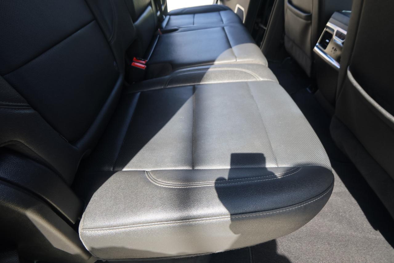 GMC Sierra 1500 4WD Crew Cab 147" SLT 2023