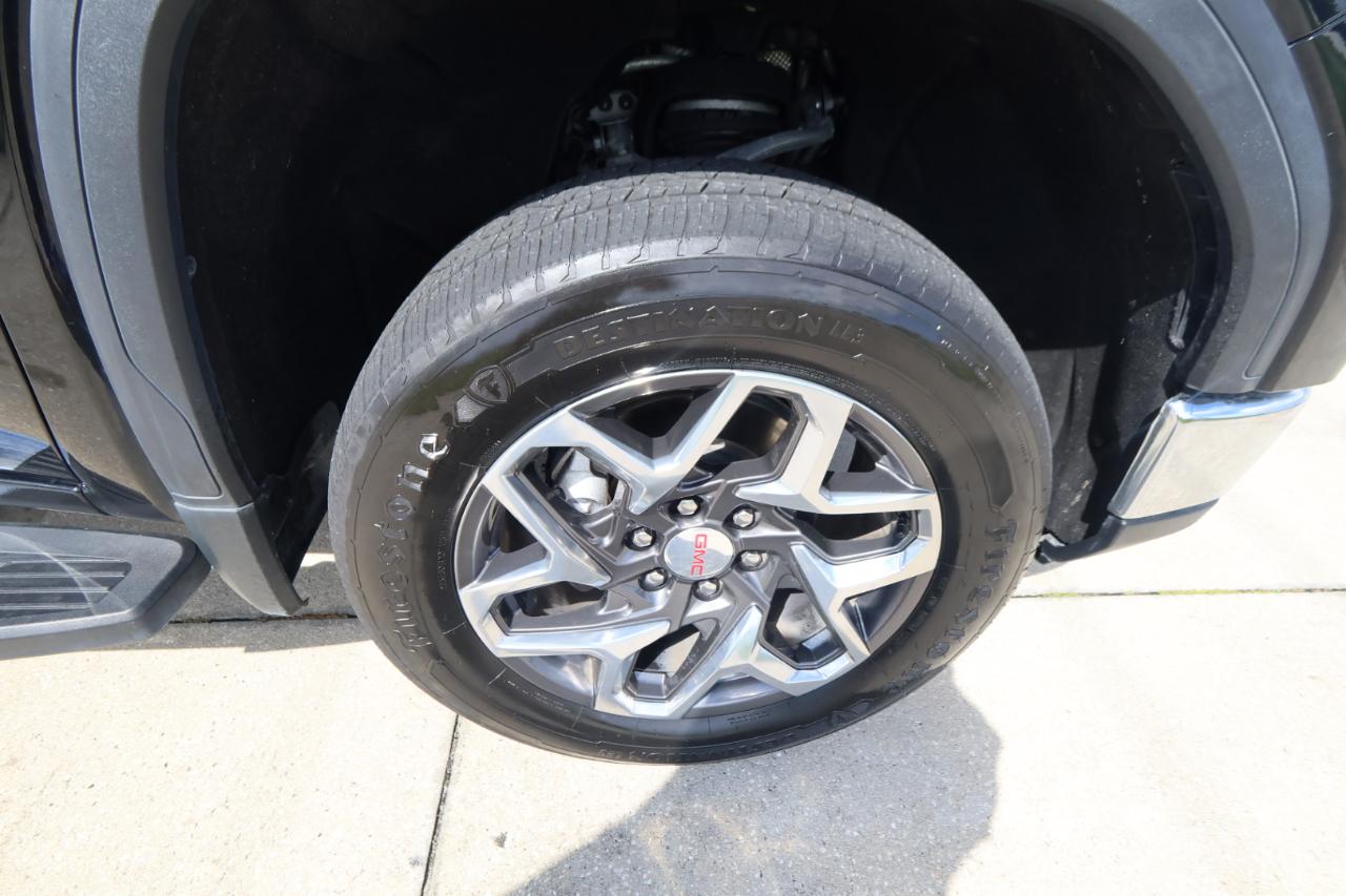 GMC Sierra 1500 4WD Crew Cab 147" SLT 2023