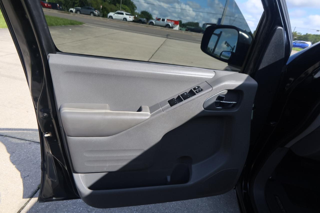 Nissan Frontier Crew Cab 4x2 SV Auto 2019