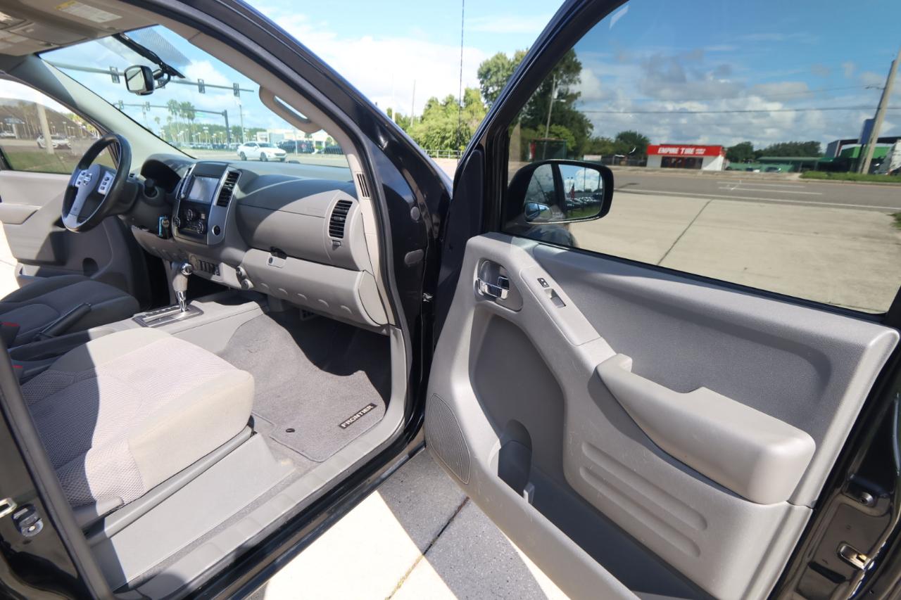 Nissan Frontier Crew Cab 4x2 SV Auto 2019