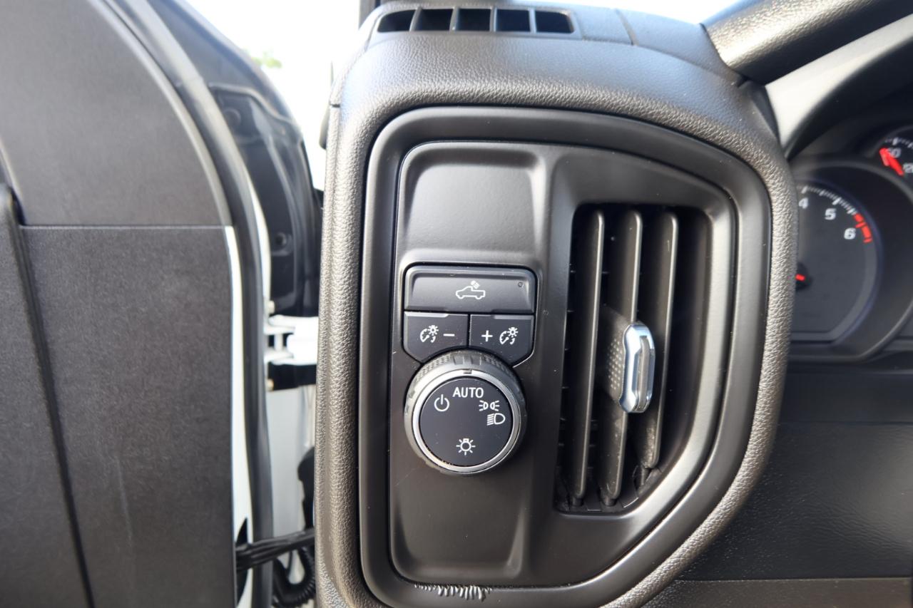 Chevrolet Silverado 1500 LTD 2WD Crew Cab 147" Custom 2022