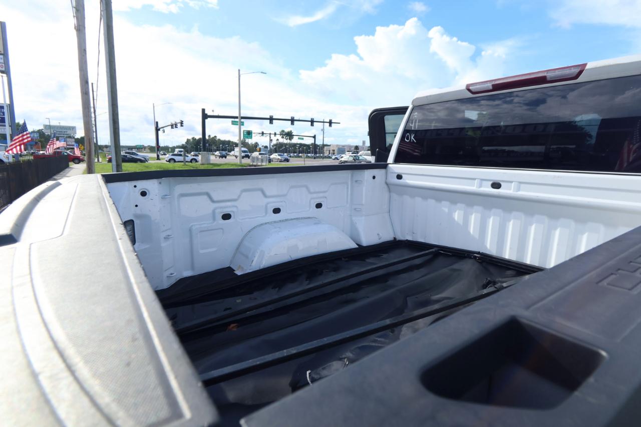 Chevrolet Silverado 1500 LTD 2WD Crew Cab 147" Custom 2022
