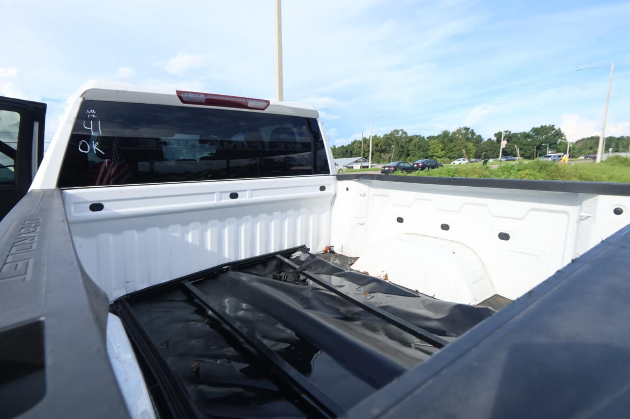 Chevrolet Silverado 1500 LTD 2WD Crew Cab 147" Custom 2022