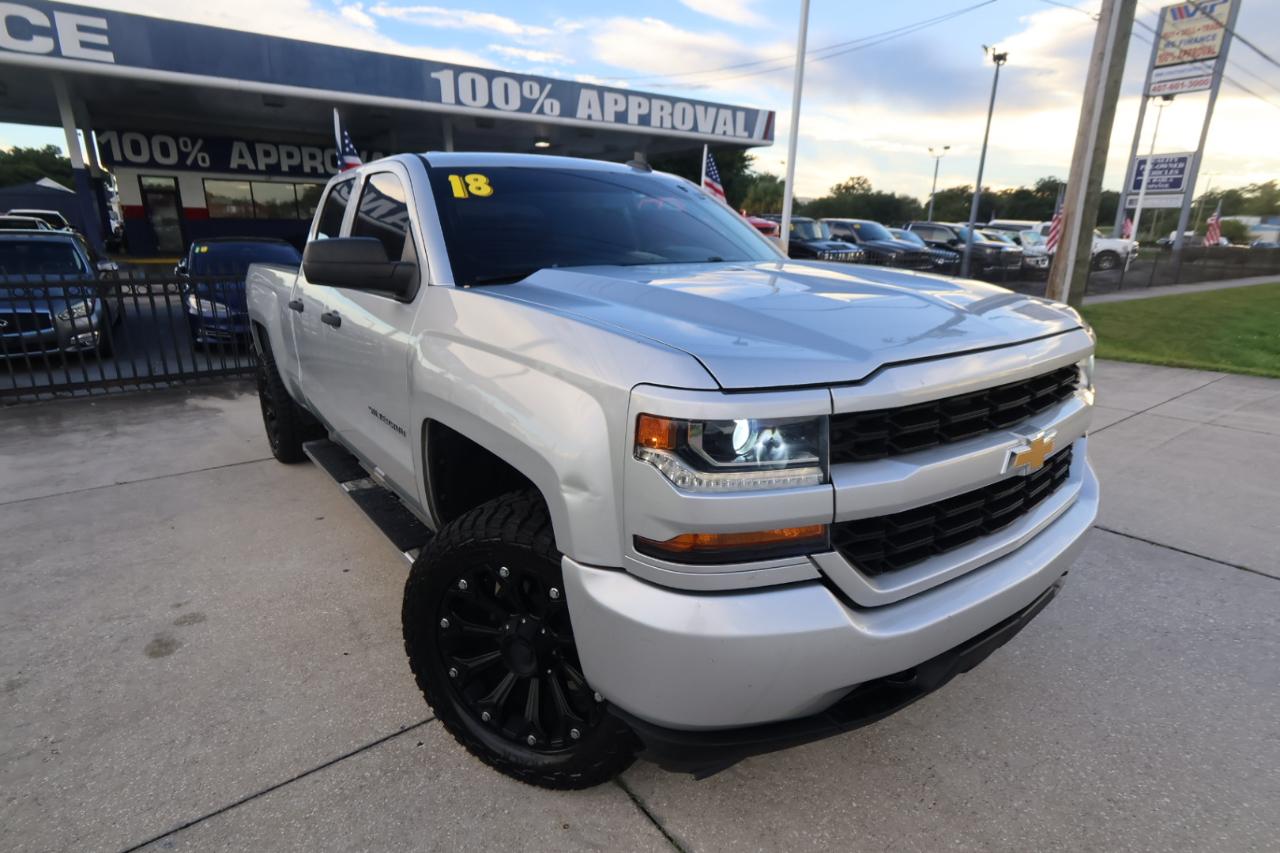 Chevrolet Silverado 1500 2WD Double Cab 143.5" Custom 2018