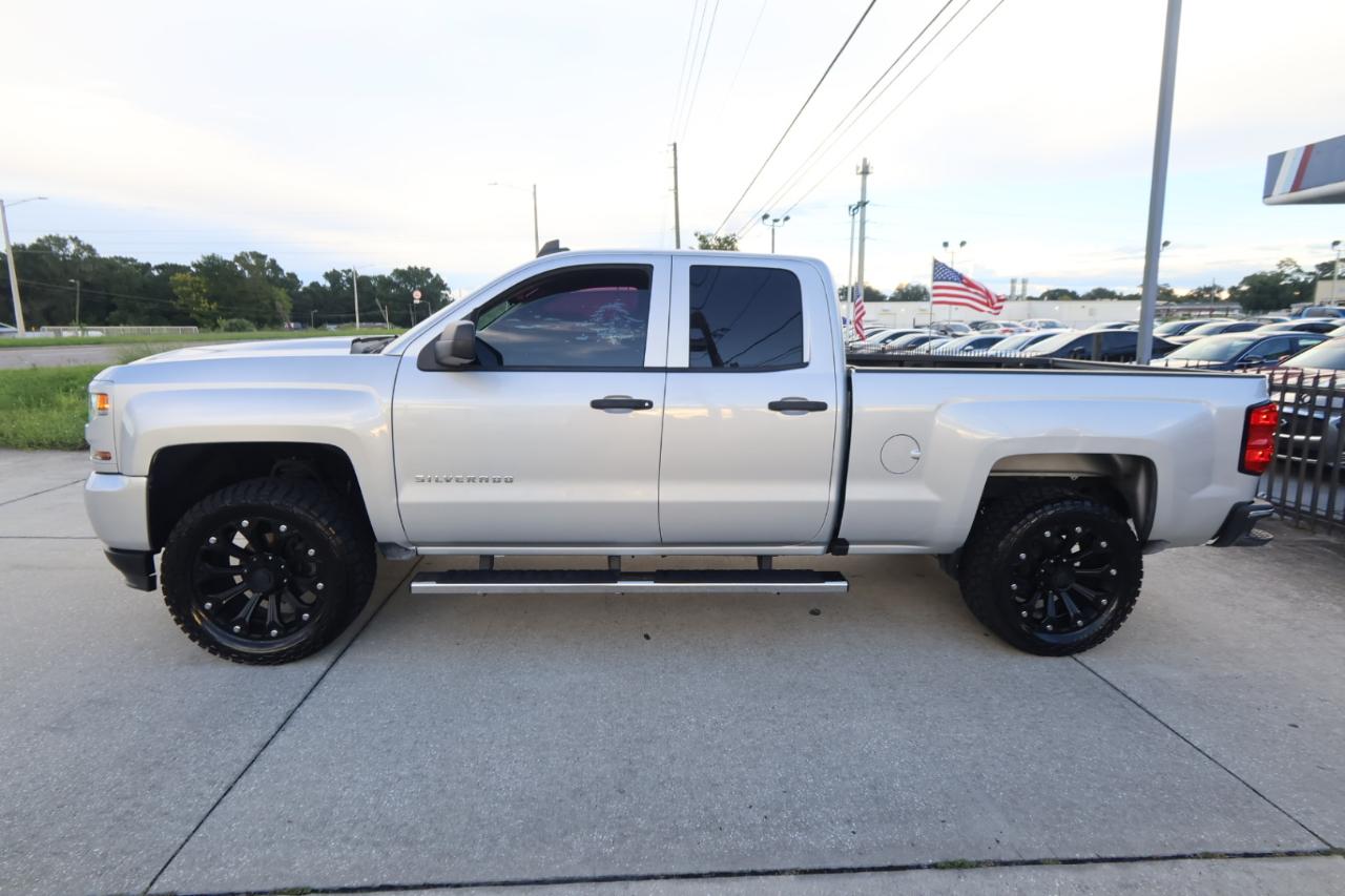 Chevrolet Silverado 1500 2WD Double Cab 143.5" Custom 2018
