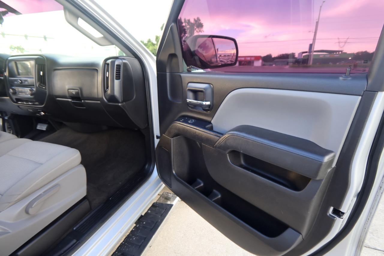 Chevrolet Silverado 1500 2WD Double Cab 143.5" Custom 2018