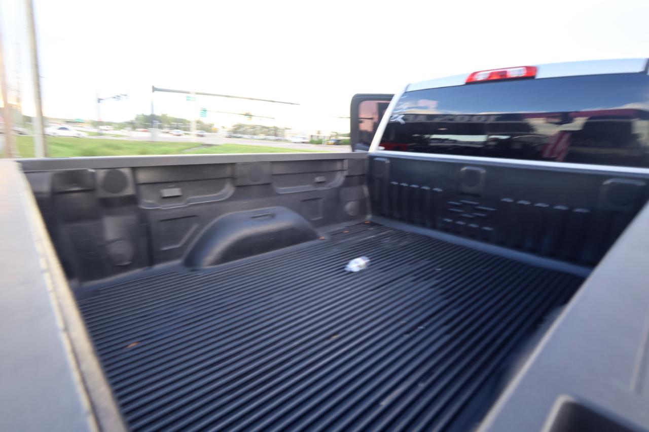 Chevrolet Silverado 1500 2WD Double Cab 143.5" Custom 2018