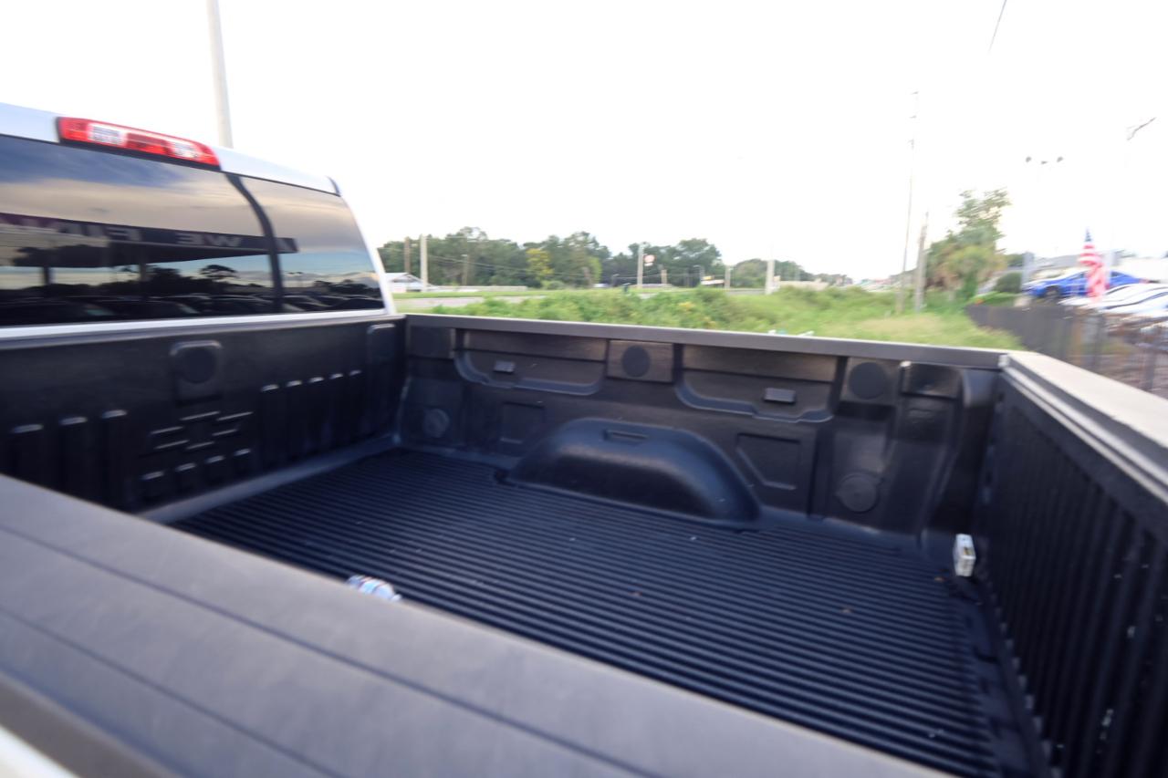 Chevrolet Silverado 1500 2WD Double Cab 143.5" Custom 2018