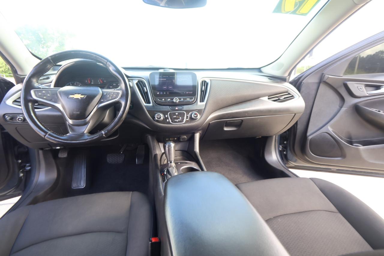 Chevrolet Malibu 4dr Sdn RS w/1SP 2019