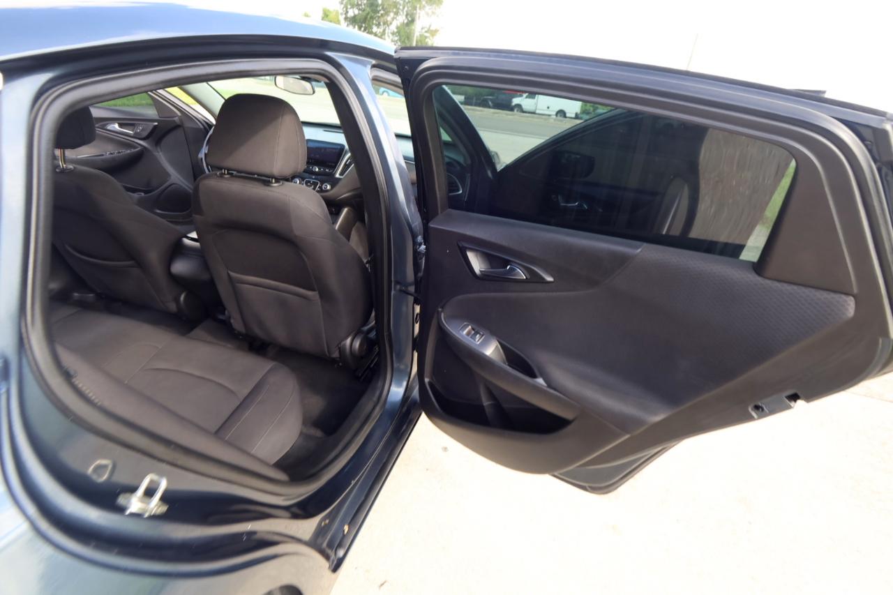 Chevrolet Malibu 4dr Sdn RS w/1SP 2019