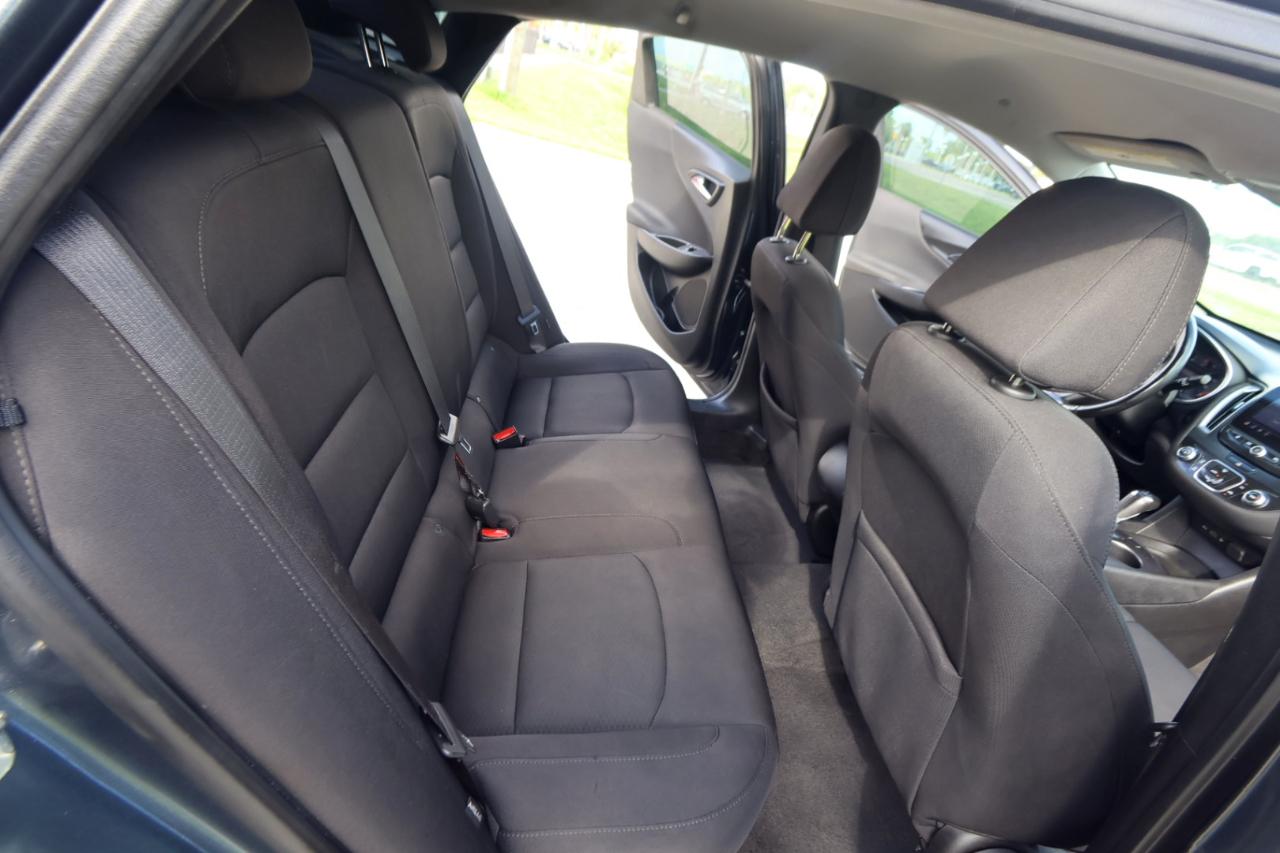 Chevrolet Malibu 4dr Sdn RS w/1SP 2019