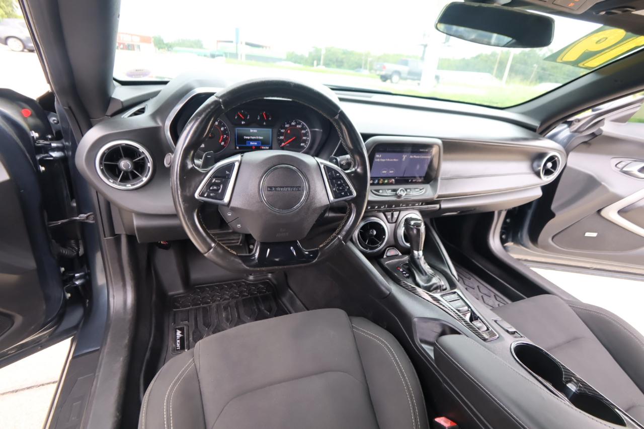 Chevrolet Camaro 2dr Cpe 1LT 2019