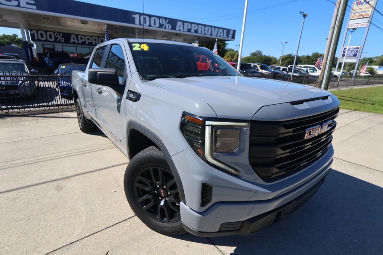 GMC Sierra 1500 4WD Crew Cab 147" Pro 2024