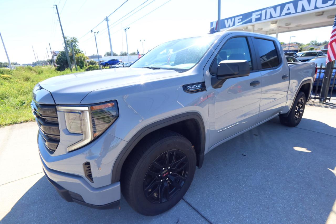 GMC Sierra 1500 4WD Crew Cab 147" Pro 2024