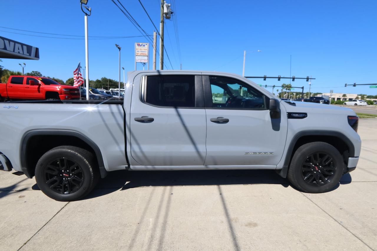 GMC Sierra 1500 4WD Crew Cab 147" Pro 2024