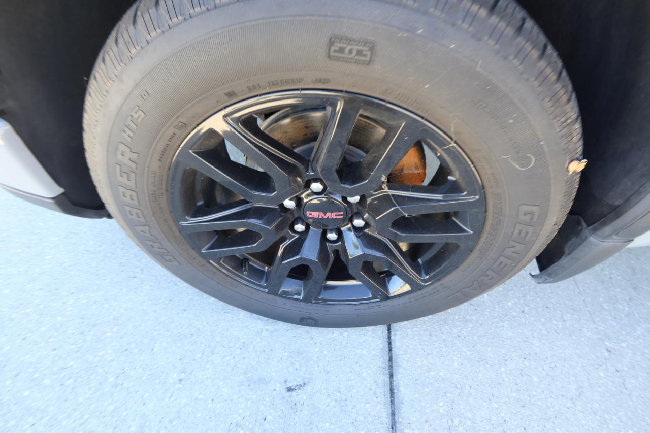 GMC Sierra 1500 4WD Crew Cab 147" Pro 2024