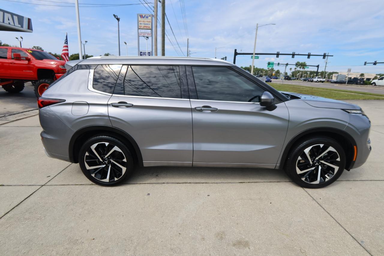 Mitsubishi Outlander SEL S-AWC 2022