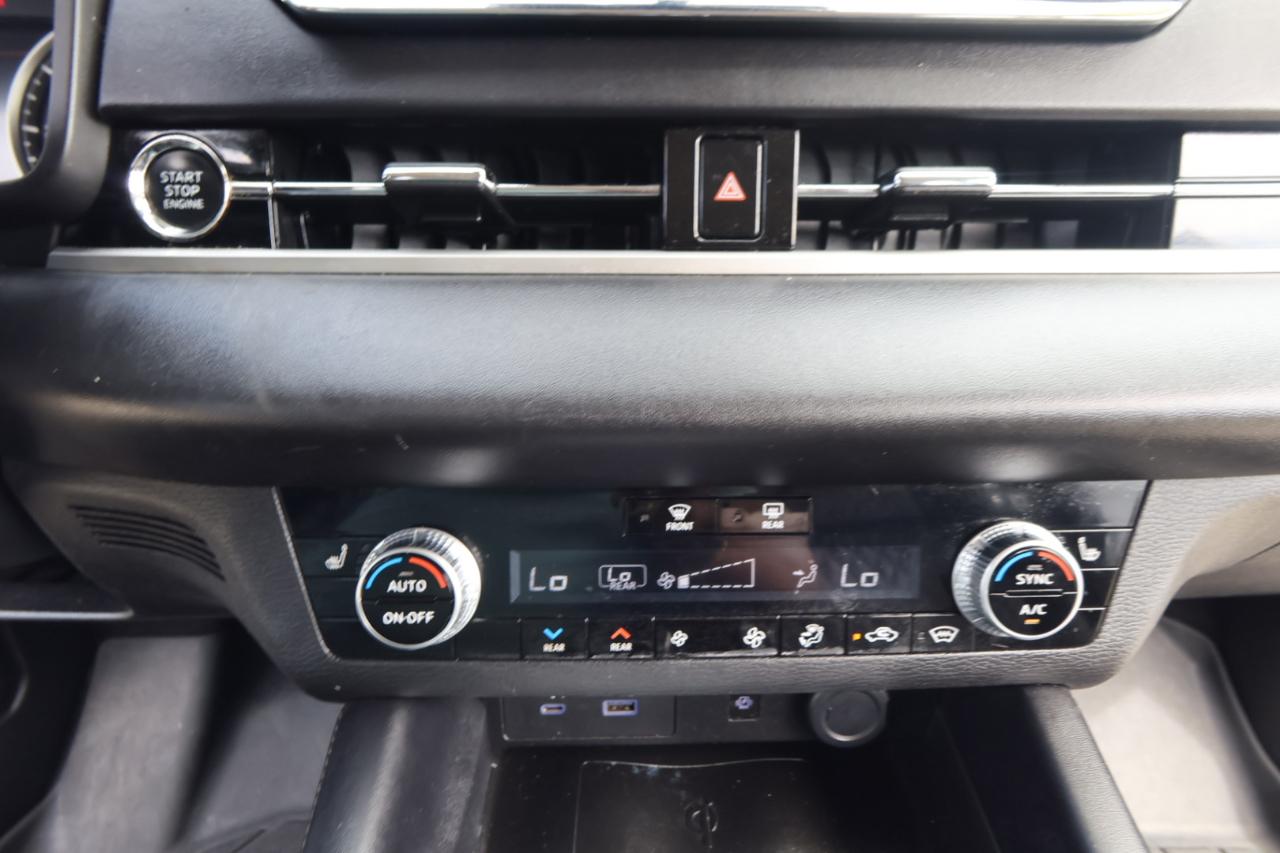 Mitsubishi Outlander SEL S-AWC 2022