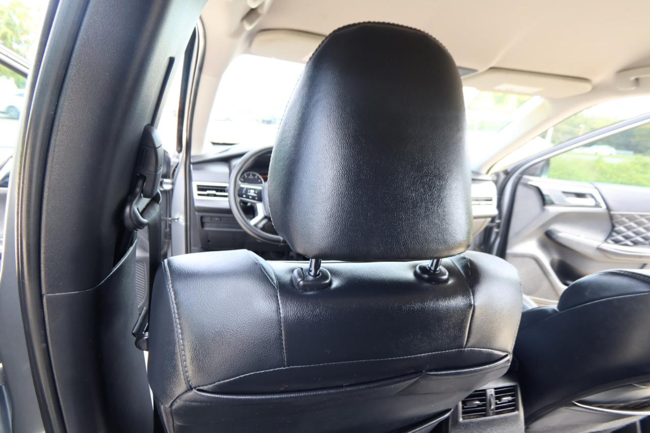 Mitsubishi Outlander SEL S-AWC 2022