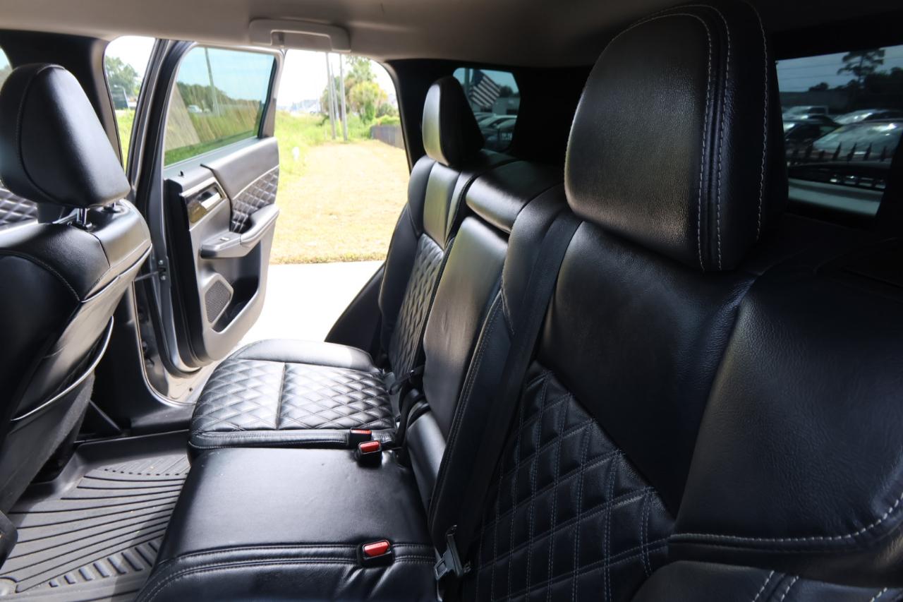 Mitsubishi Outlander SEL S-AWC 2022