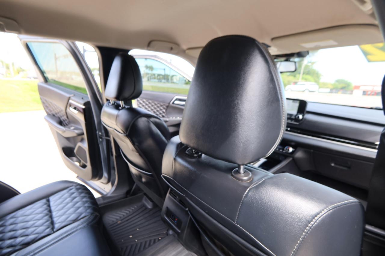Mitsubishi Outlander SEL S-AWC 2022