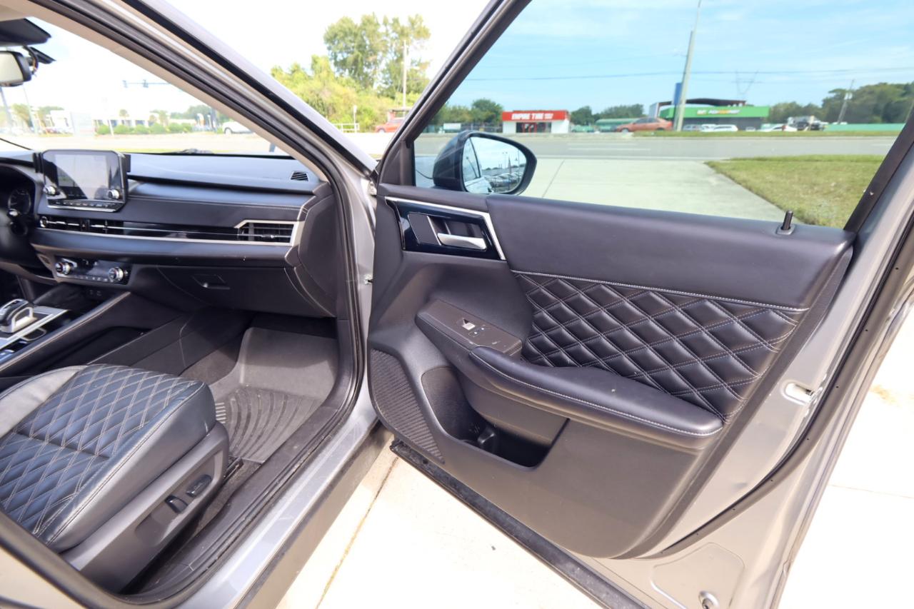Mitsubishi Outlander SEL S-AWC 2022