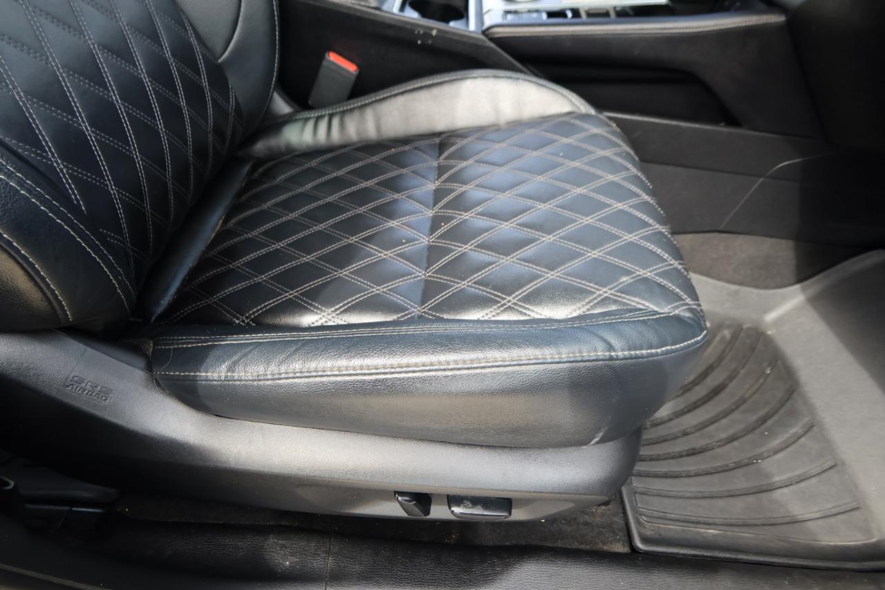 Mitsubishi Outlander SEL S-AWC 2022