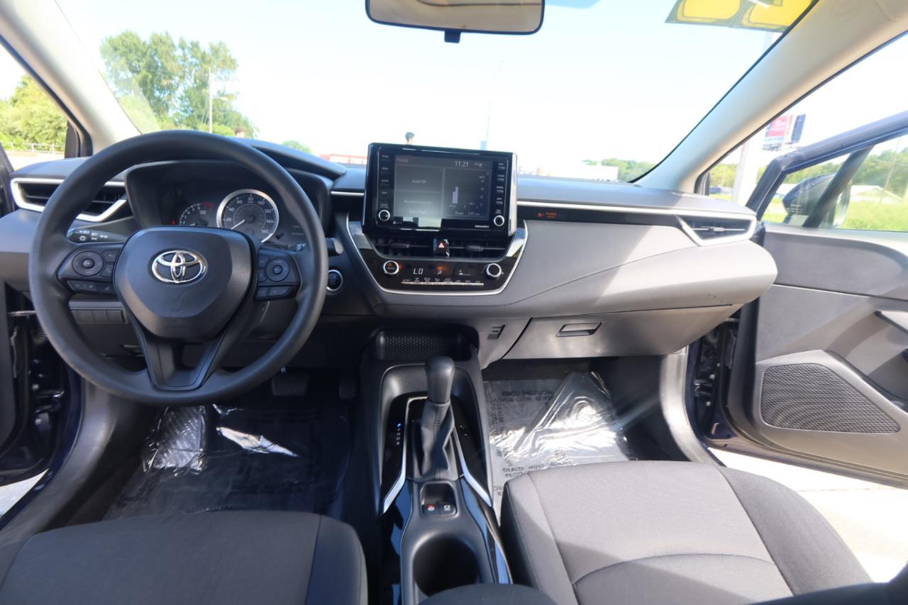 Toyota Corolla LE CVT (Natl) 2022