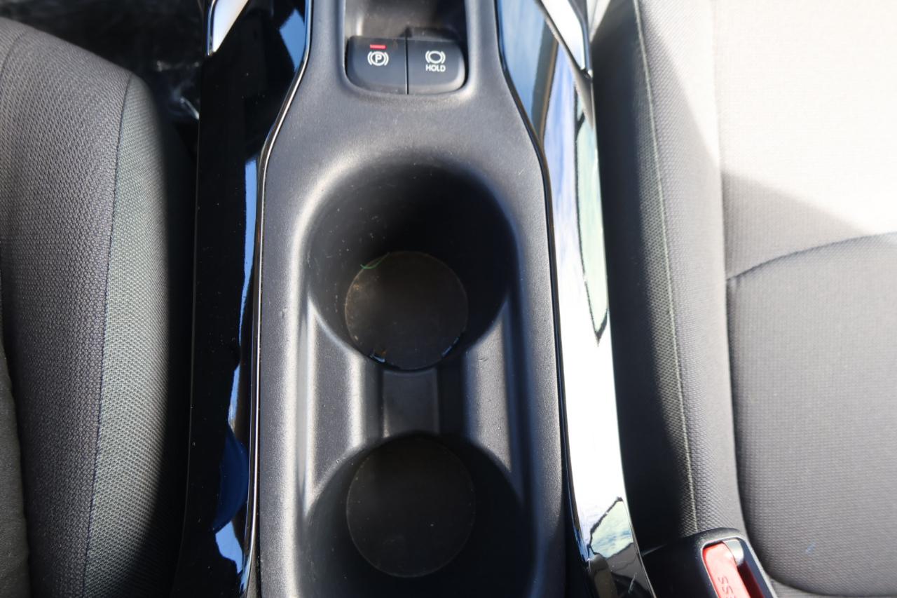 Toyota Corolla LE CVT (Natl) 2022