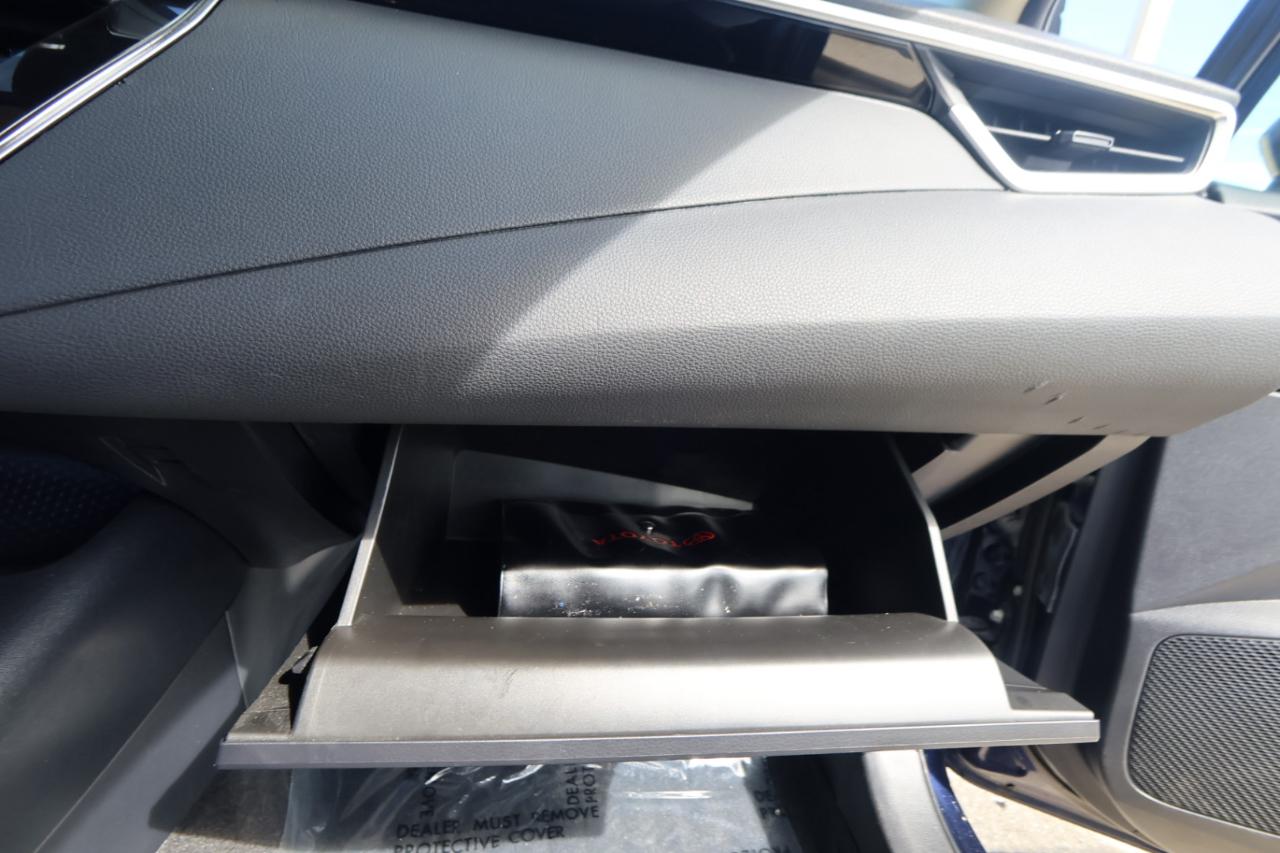 Toyota Corolla LE CVT (Natl) 2022