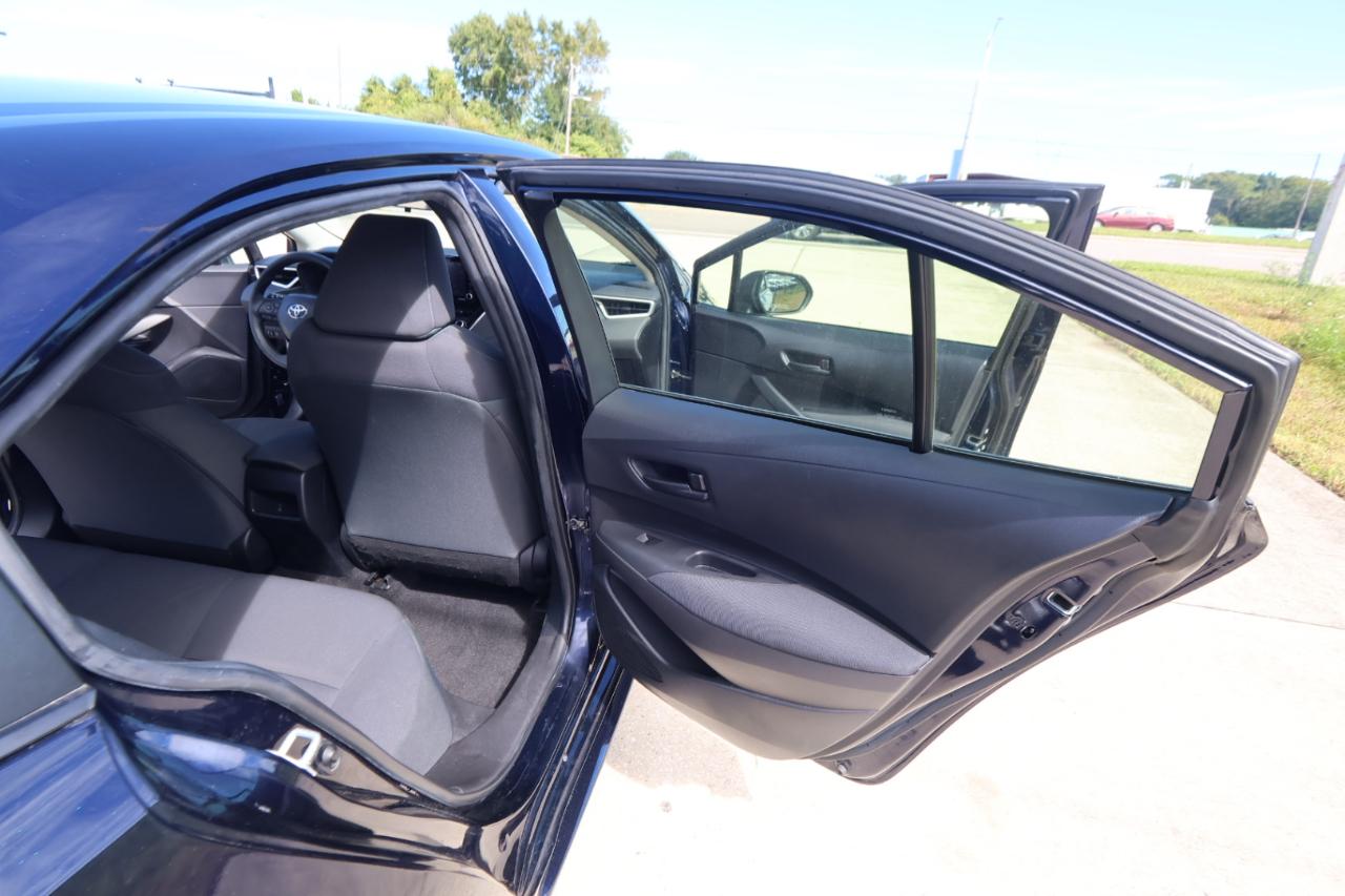 Toyota Corolla LE CVT (Natl) 2022
