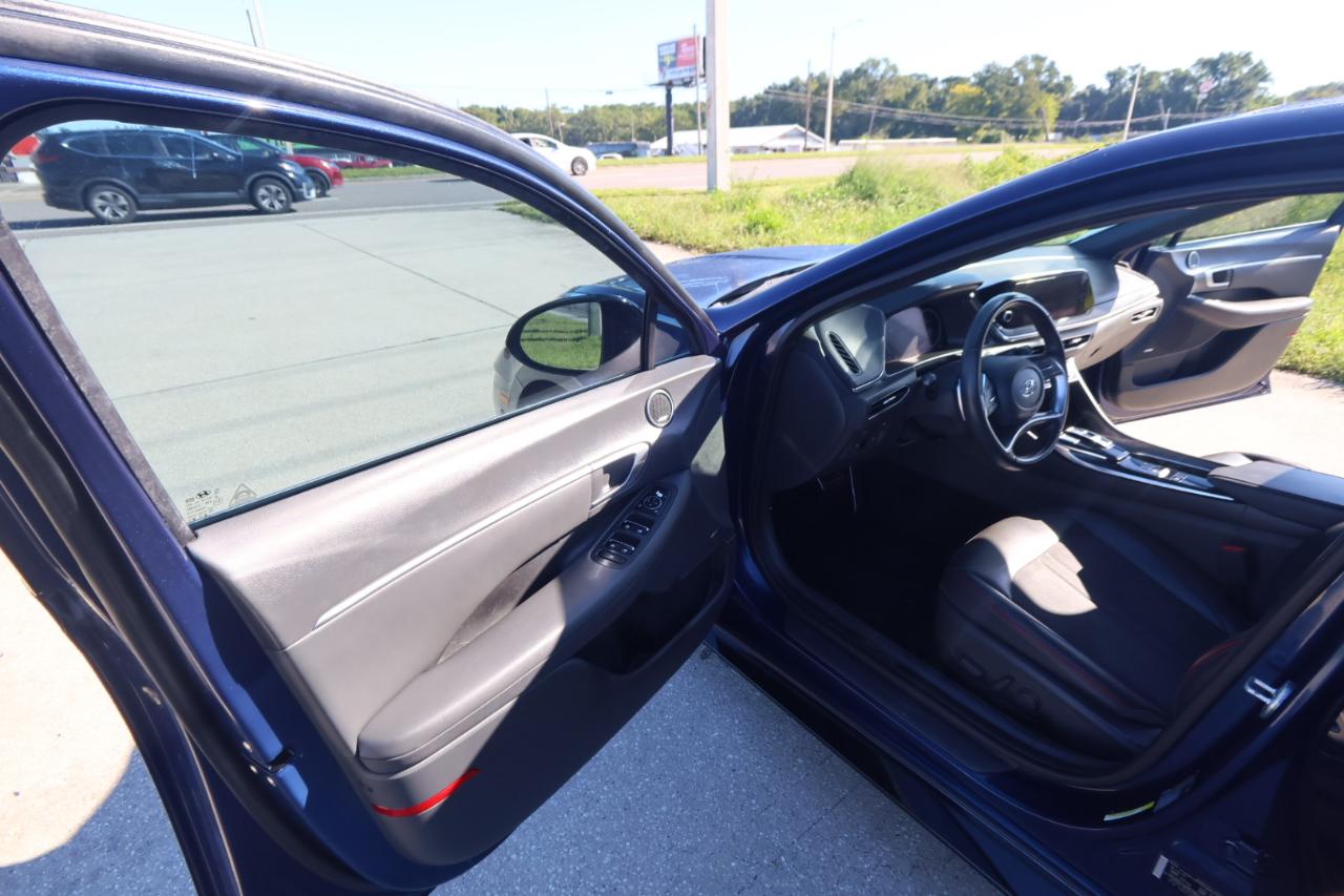 Hyundai Sonata SEL Plus 1.6T 2022