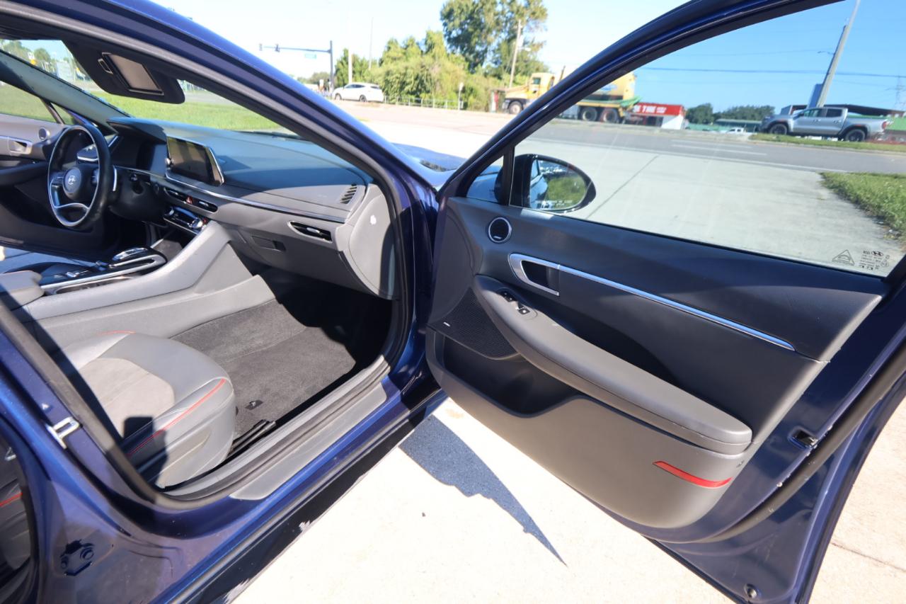 Hyundai Sonata SEL Plus 1.6T 2022
