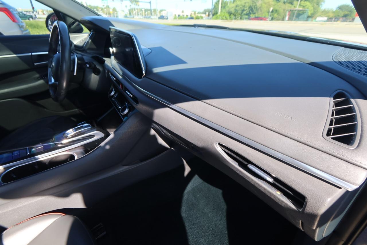 Hyundai Sonata SEL Plus 1.6T 2022