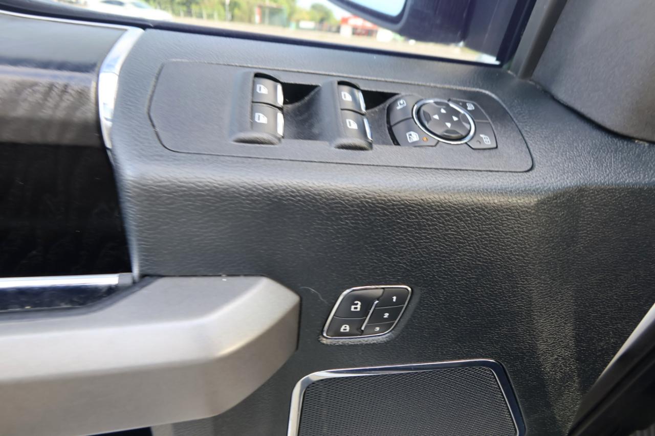 Ford F-150 Platinum SuperCrew 5.5-ft. Bed 4WD 2018