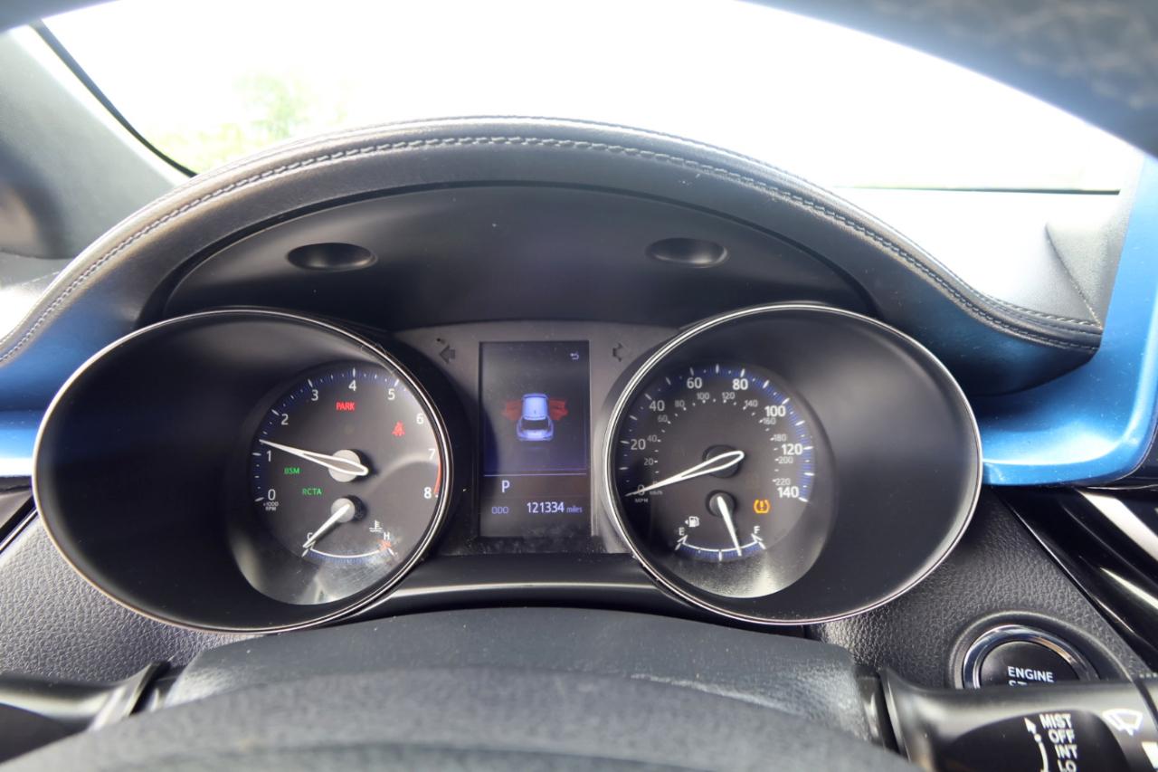 Toyota C-HR Limited FWD (Natl) 2019