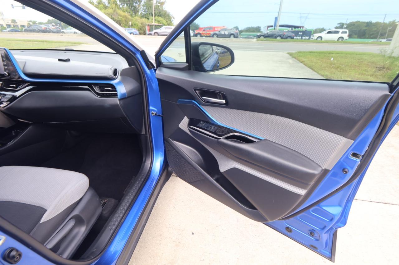 Toyota C-HR Limited FWD (Natl) 2019
