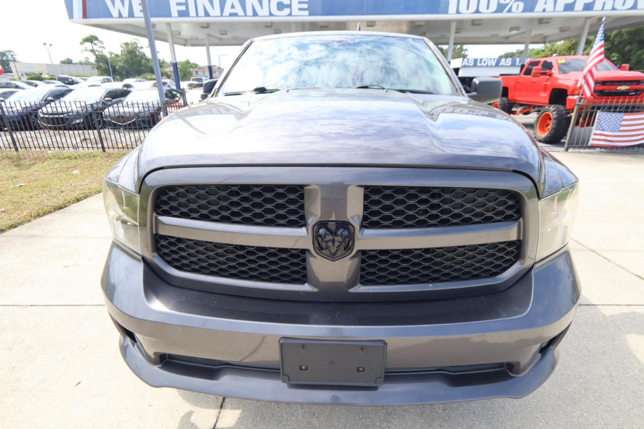 RAM 1500 Classic Express 4x4 Quad Cab 6'4" Box 2019