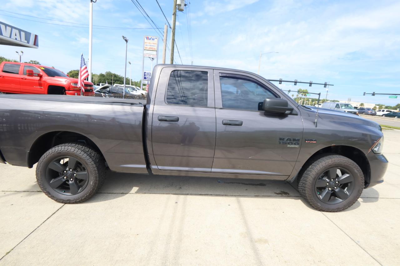 RAM 1500 Classic Express 4x4 Quad Cab 6'4" Box 2019
