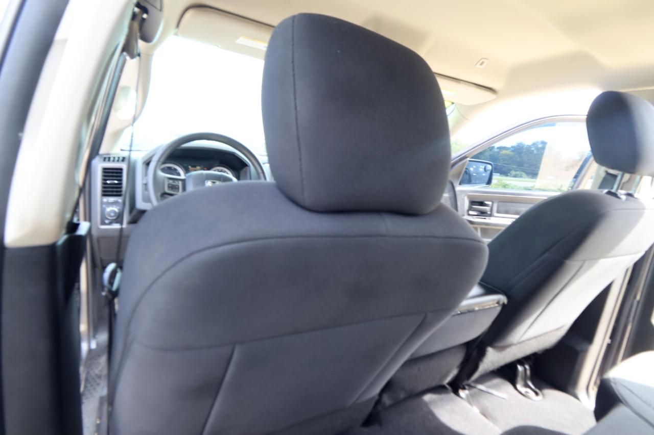 RAM 1500 Classic Express 4x4 Quad Cab 6'4" Box 2019