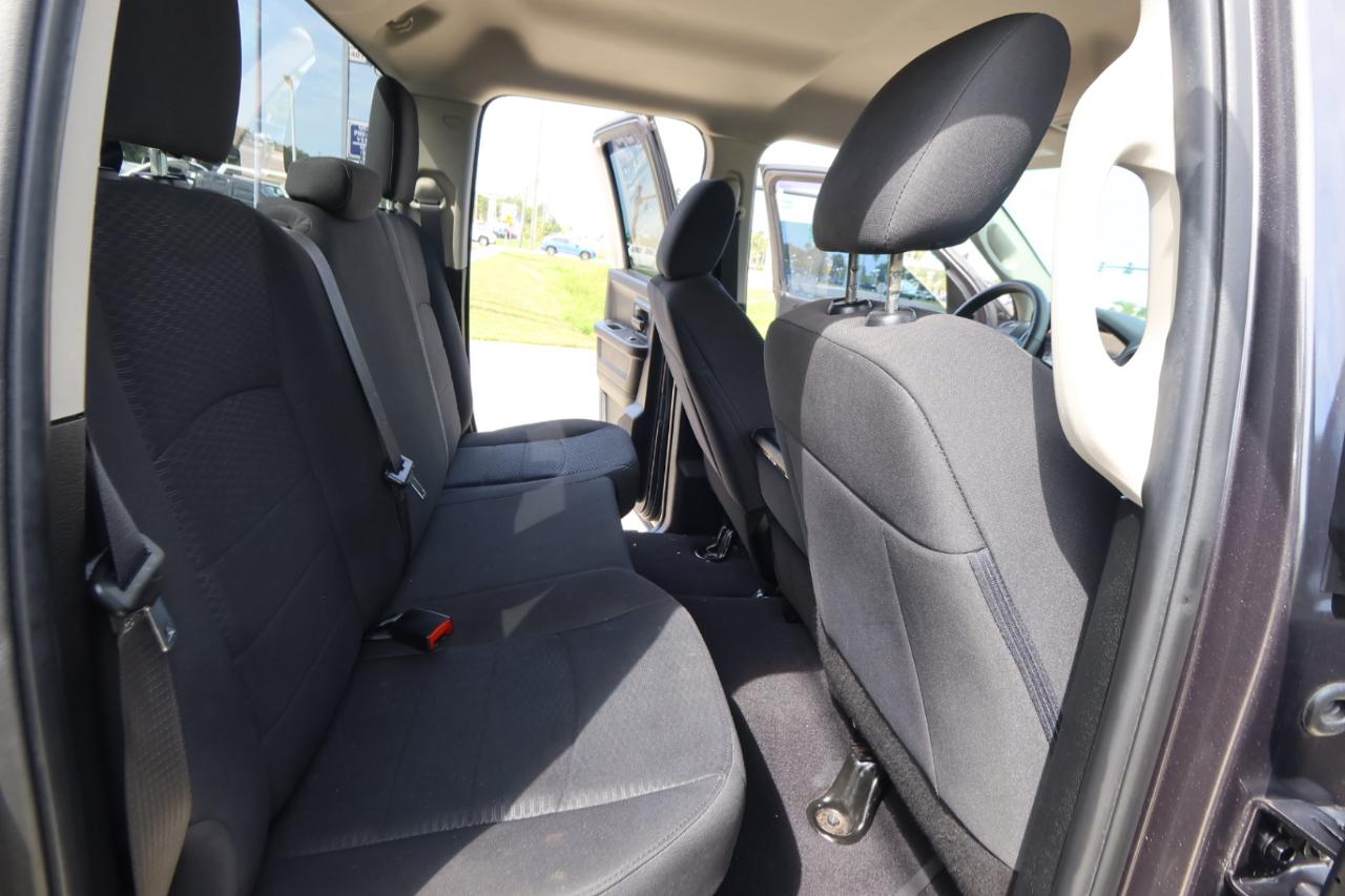 RAM 1500 Classic Express 4x4 Quad Cab 6'4" Box 2019