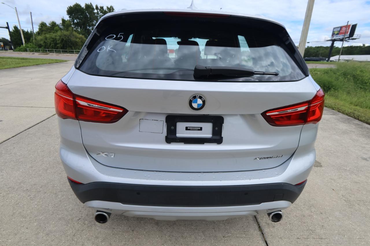 BMW X1 xDrive28i Sports Activity Vehicle 2021