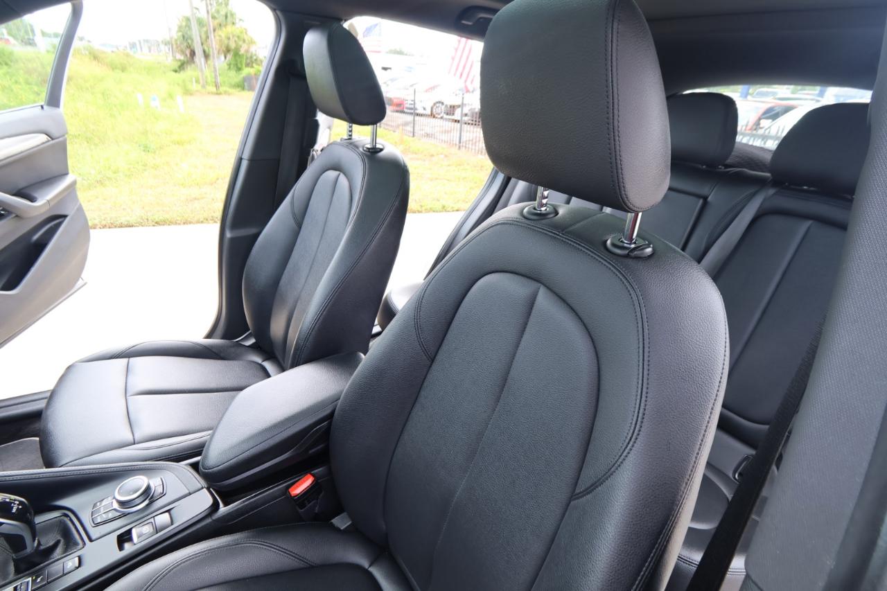 BMW X1 xDrive28i Sports Activity Vehicle 2021