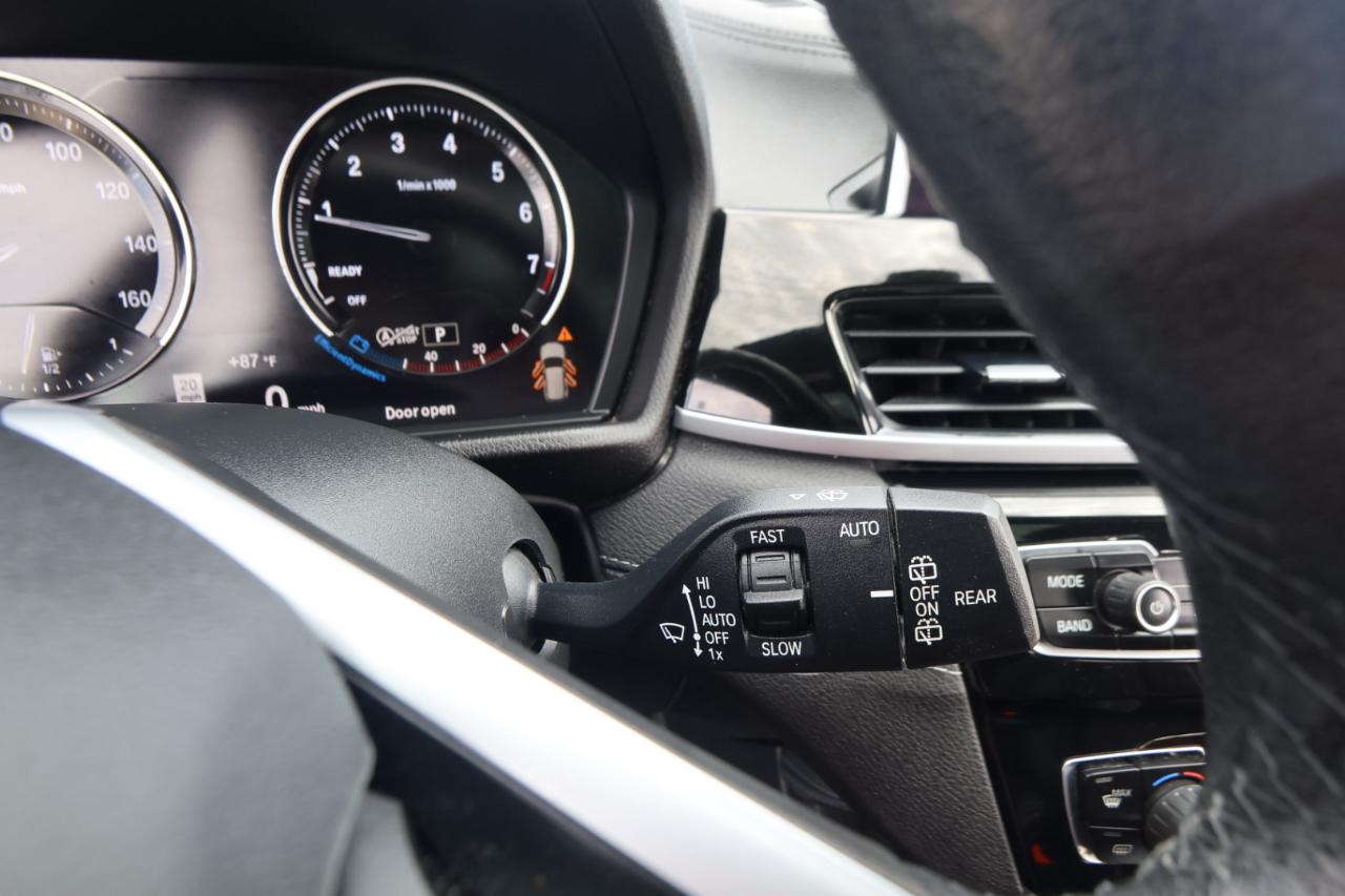 BMW X1 xDrive28i Sports Activity Vehicle 2021