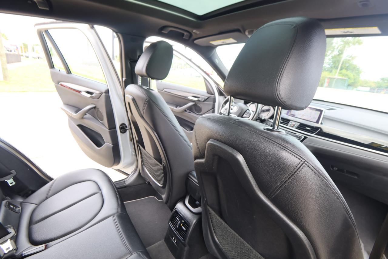 BMW X1 xDrive28i Sports Activity Vehicle 2021