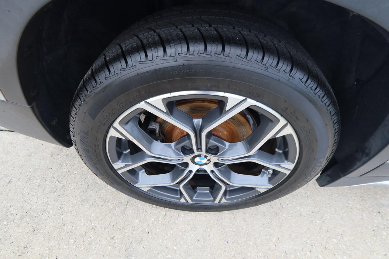 BMW X1 xDrive28i Sports Activity Vehicle 2021